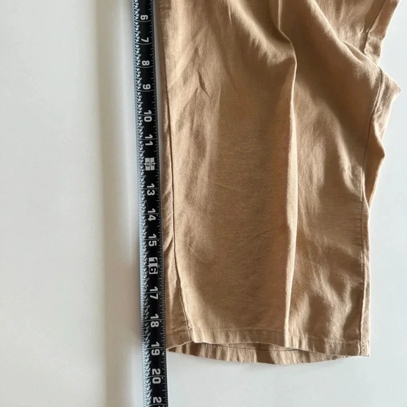 Miss Lili || Linen Tan Capris Pants Large - Picture 4 of 9